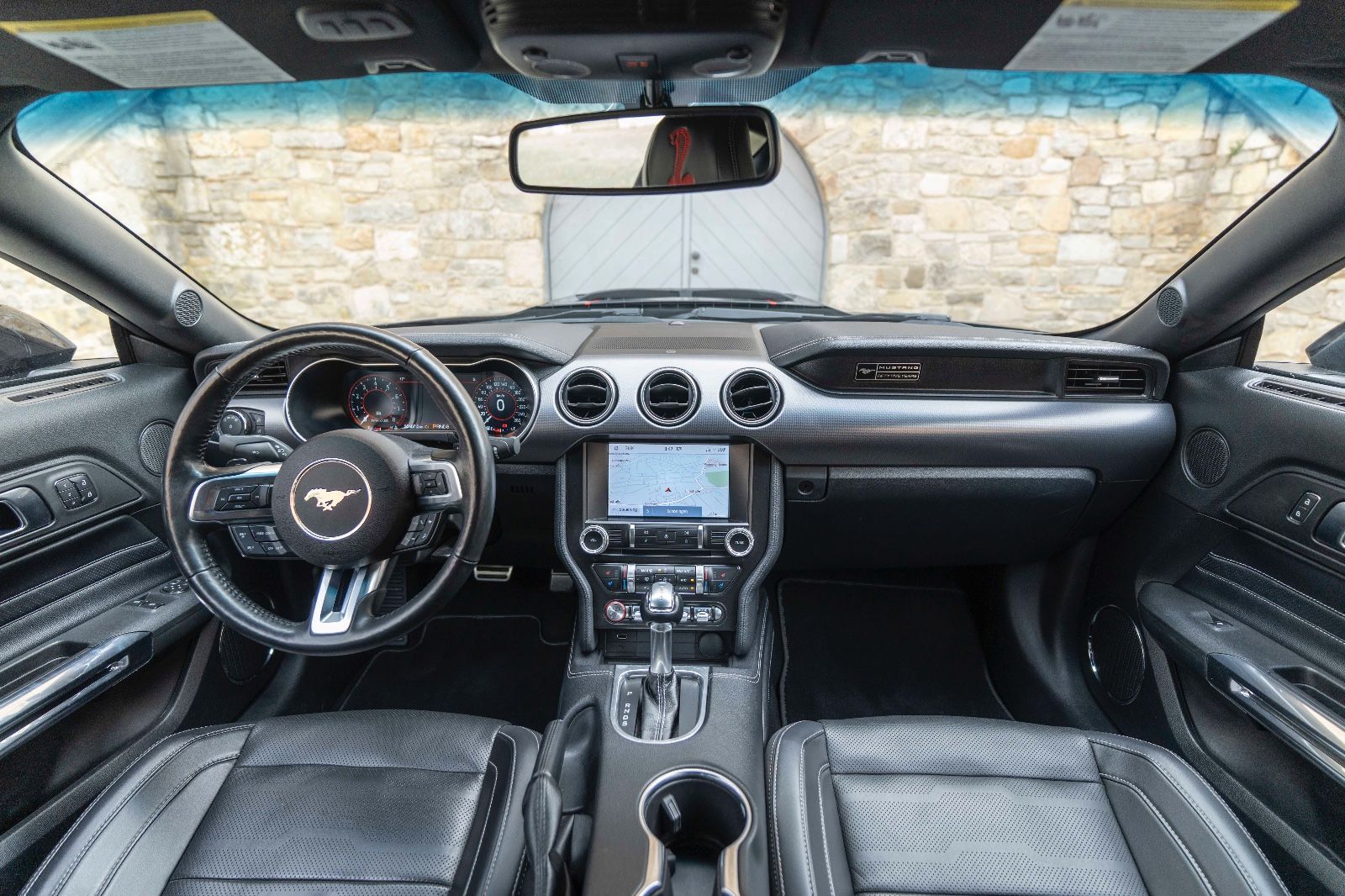 Fahrzeugabbildung Ford Mustang GT 5.0L KAM LED TOTW SHZ/K AUTO LEDER