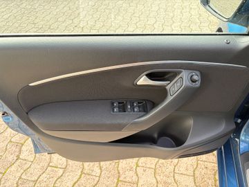 Bild 5 VW Polo V 6R Comfortline SHZ+KLIMA+ALU+BT+ALLWETTER