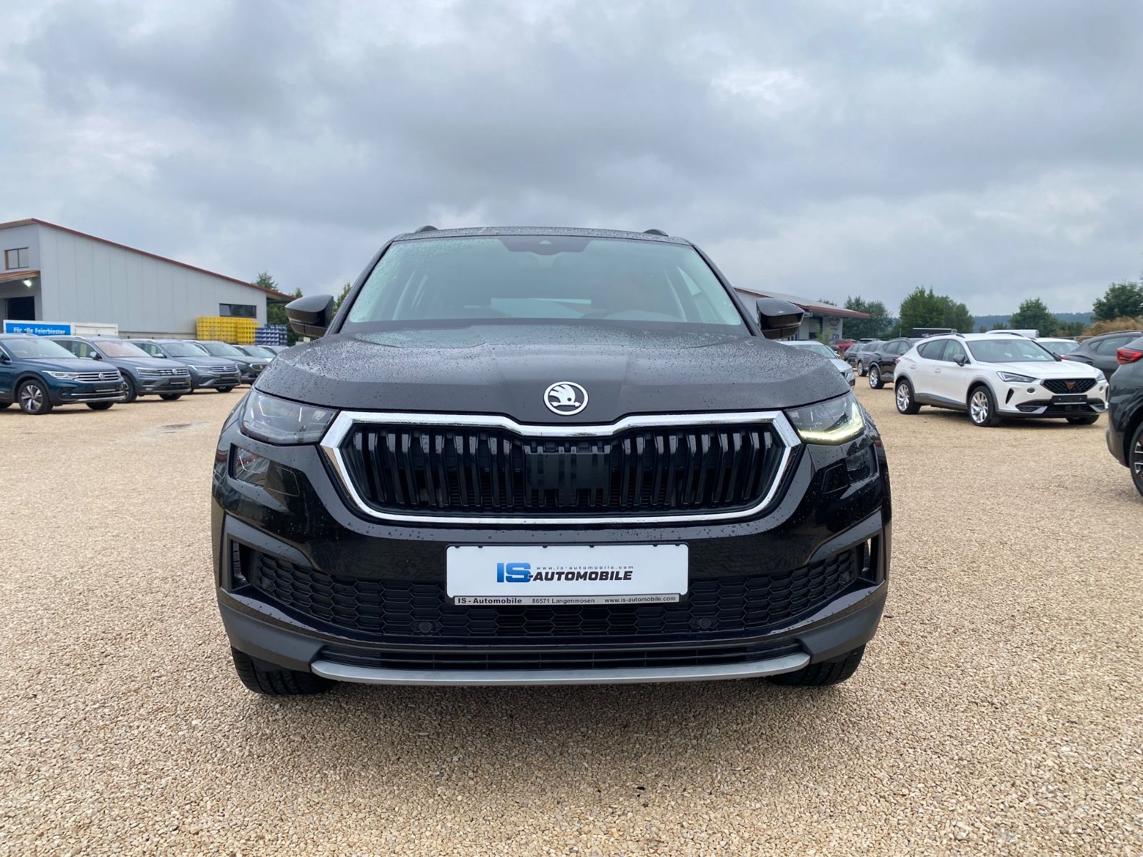 Skoda Kodiaq Tour,NAVI,MATRIX,ACC,SHZ-V-H,DAB,PDC imagem 2