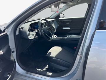 Mercedes E 200 - 9