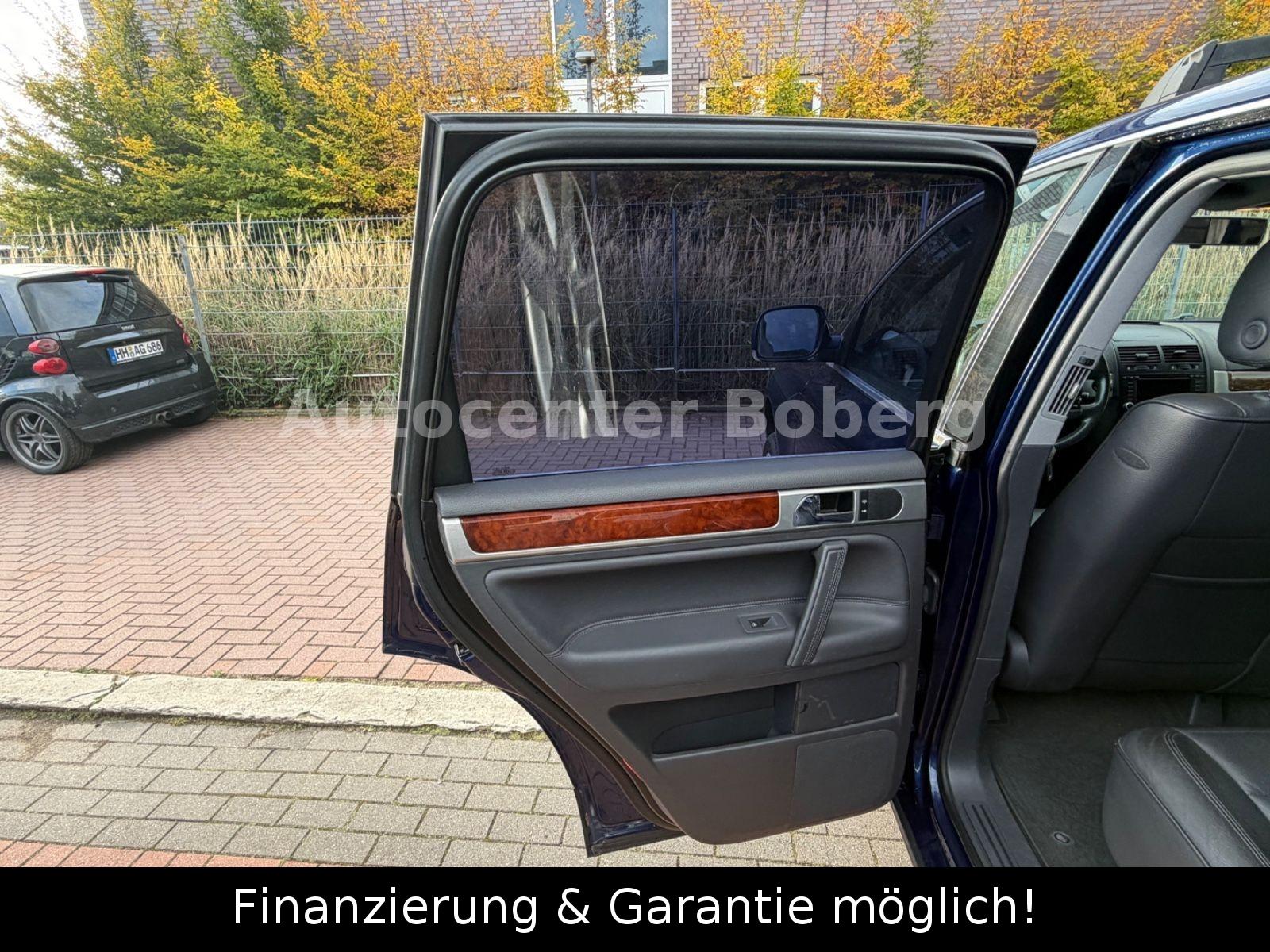 Volkswagen Touareg 2004 — photo 16