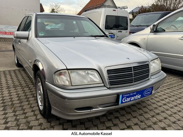 Mercedes-Benz C 180 Automatik 8x bereift Tüv Neu