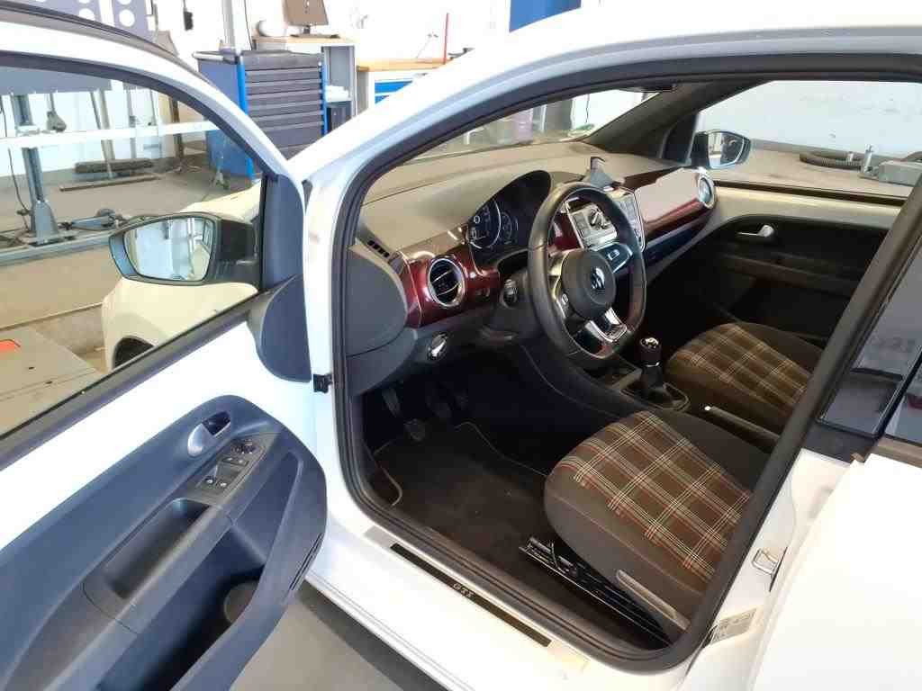 Volkswagen up! - Bild 8