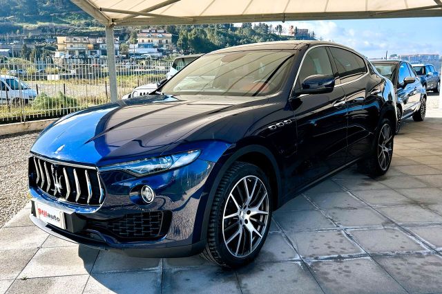 Maserati Levante V6 Diesel 250cv AWD