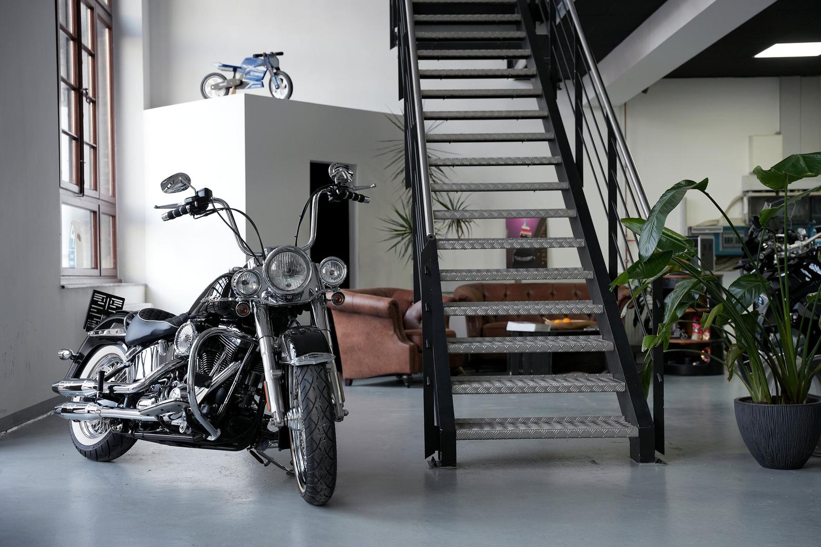 Harley-Davidson FLSTN 1690 Softail Deluxe | KESSTECH |