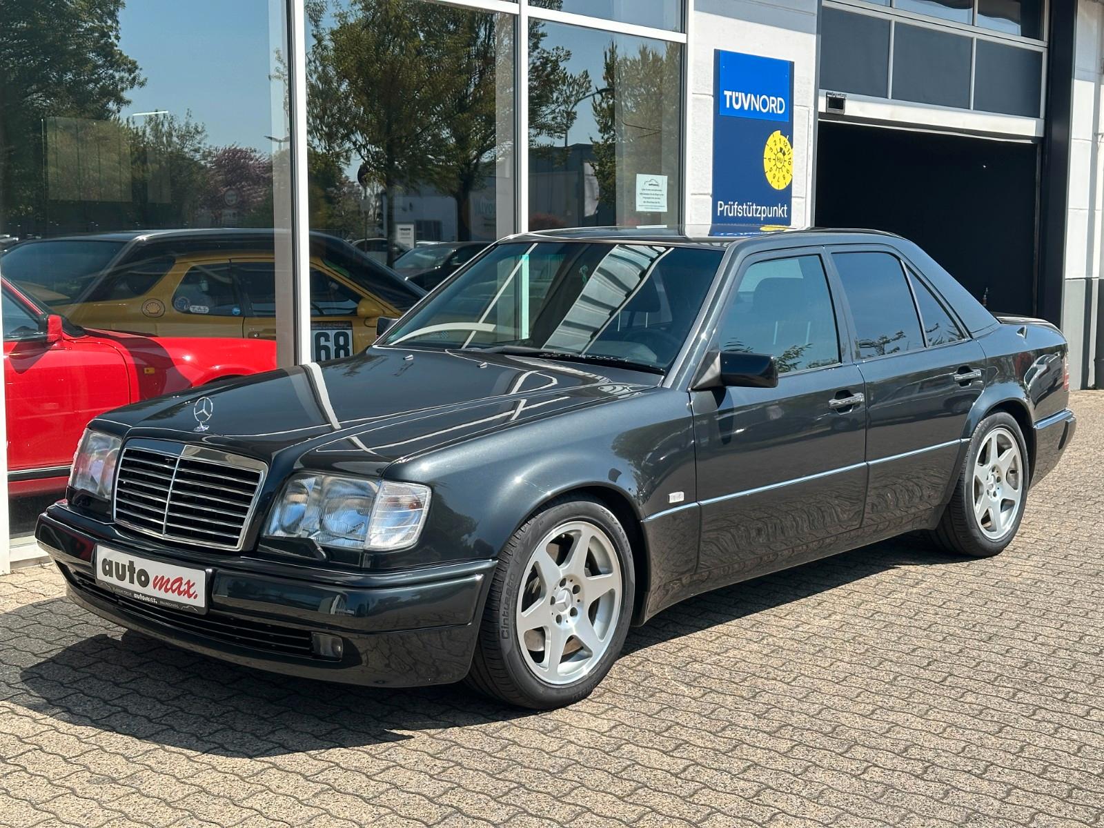 Mercedes-Benz E 500