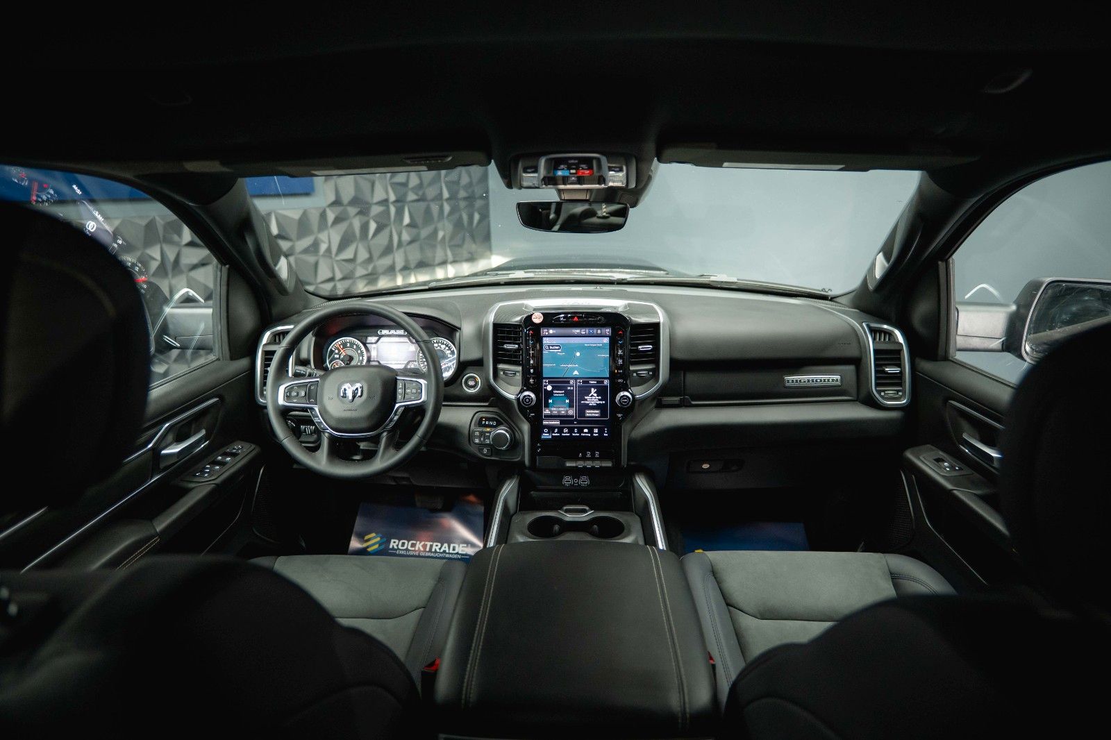 Fahrzeugabbildung Dodge RAM 3.0 MY 25 TWIN TURBO BLACK EDITION *LED*ACC*