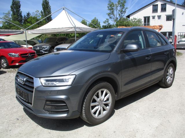 AUDI Q3 2.0TDI LED Navi Nappaleder Parktronik Keyless