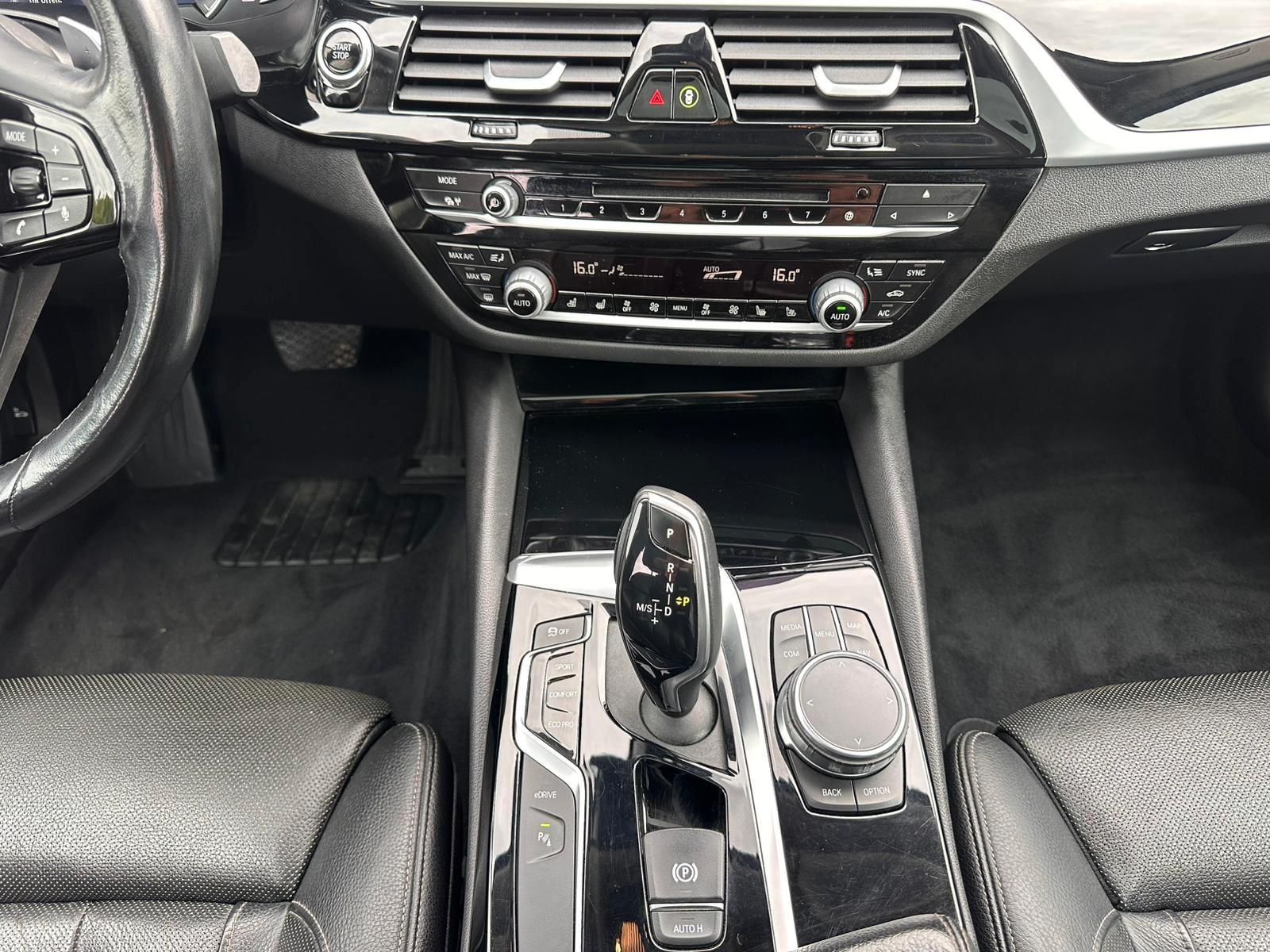 BMW 530 5 Limousine 530 e Sport Line Vollausstattung