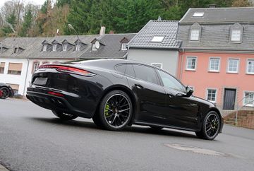 Porsche Panamera 4S E-Hybrid*InnoDri,Pano,Approved1126*