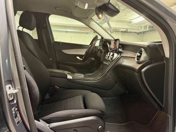 Mercedes GLC 300 - 12