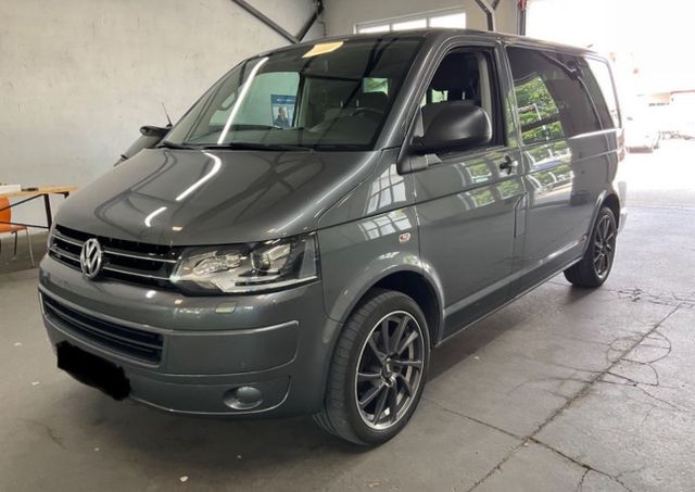 Volkswagen T5 Multivan DSG*Bi-XENON*NAVI*PDC*AHK*19Z ABT!!!