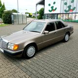 Mercedes-Benz E230 W124 Automatik H-Zulassung - Mercedes-Benz E 230: W124