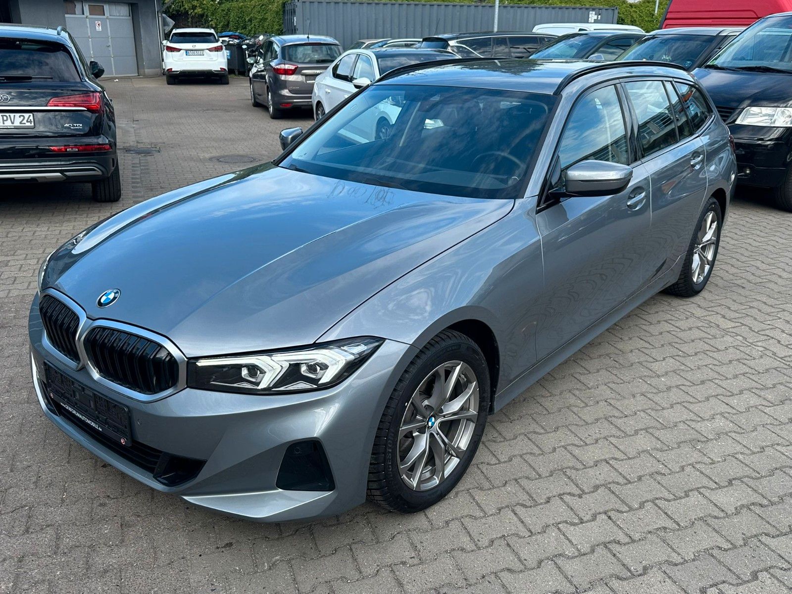 BMW 320d Touring xDrive Shadow-Line Wide