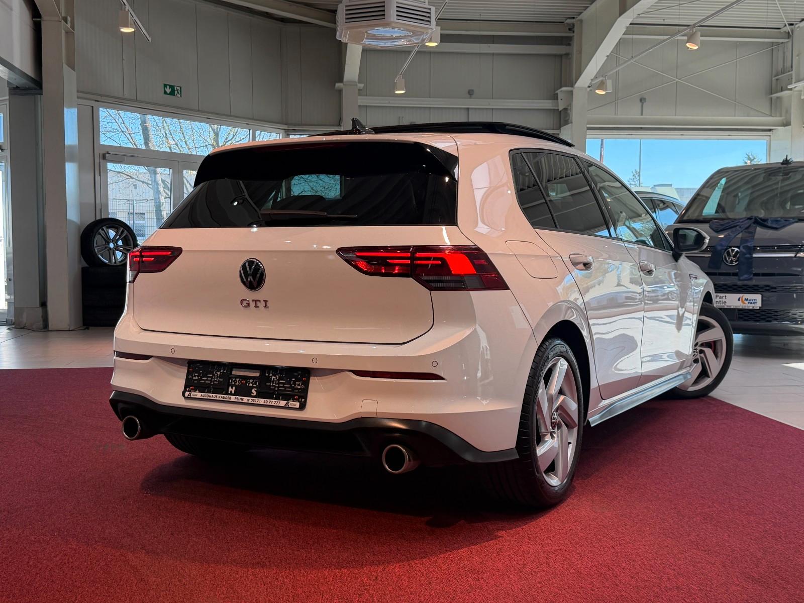 Volkswagen Golf 2.0 TSI DSG GTI *LED*Virtual*Navi*Pano*AHK*, миниатюра 4
