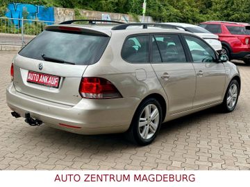 Volkswagen Golf - 6