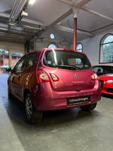 Renault Twingo Expression *TÜV SERVICE NEU* - Renault Twingo aus 2012