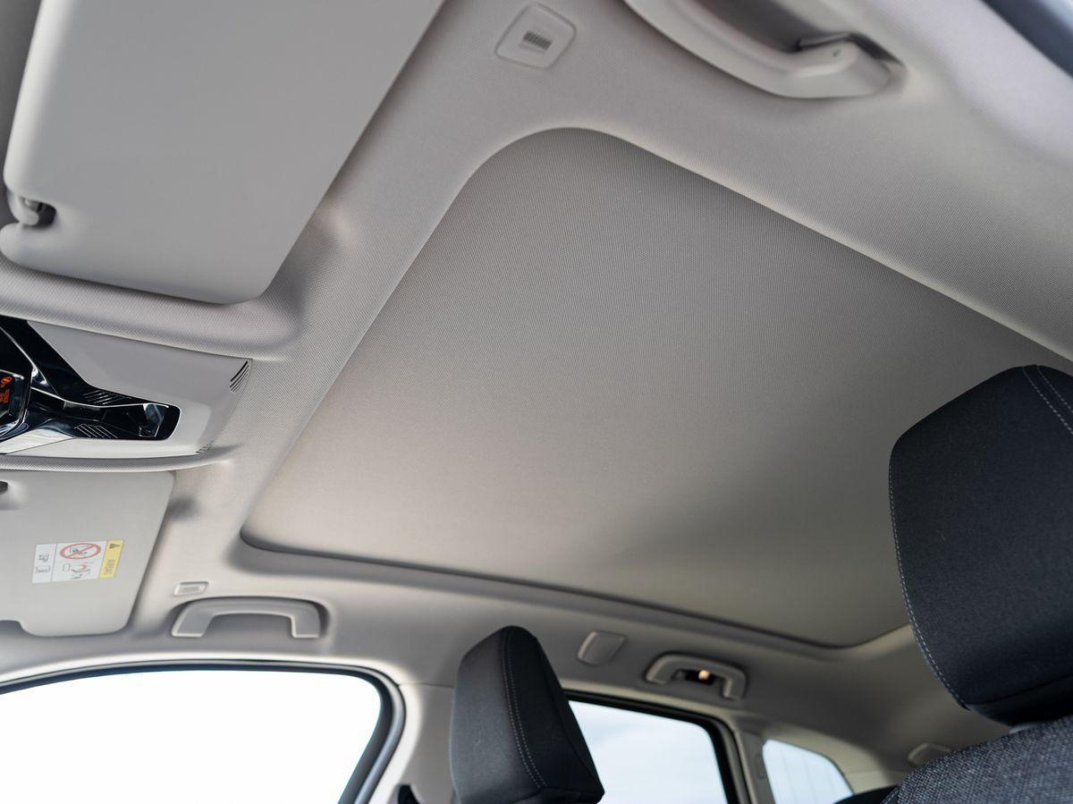 BMW 220i Active Tourer AHK PANO Alarm RFK ShadowL