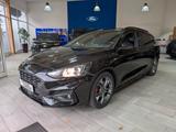 Ford Focus Turnier ST-Line 1.5 Eco 150PS - Ford Focus: ST Ps