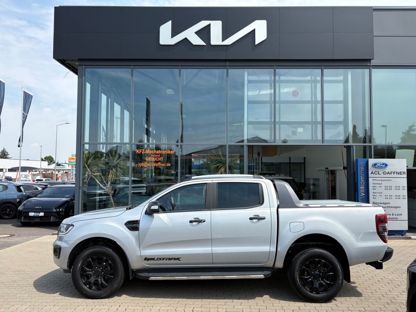 Fahrzeugabbildung Ford Ranger Wildtrak Doppelkabine 4x4 LED AHK Kamera