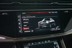 AUDI Q8 50 TDI quattro | S line | Pano | B&O | Matrix AUDI Q8 50 TDI quattro | S line | Pano | B&O | Matrix