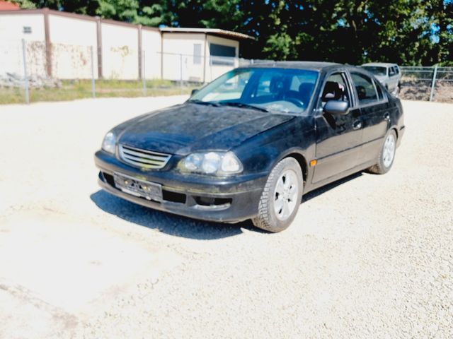 Toyota Avensis 2.0  Diesel / Klima