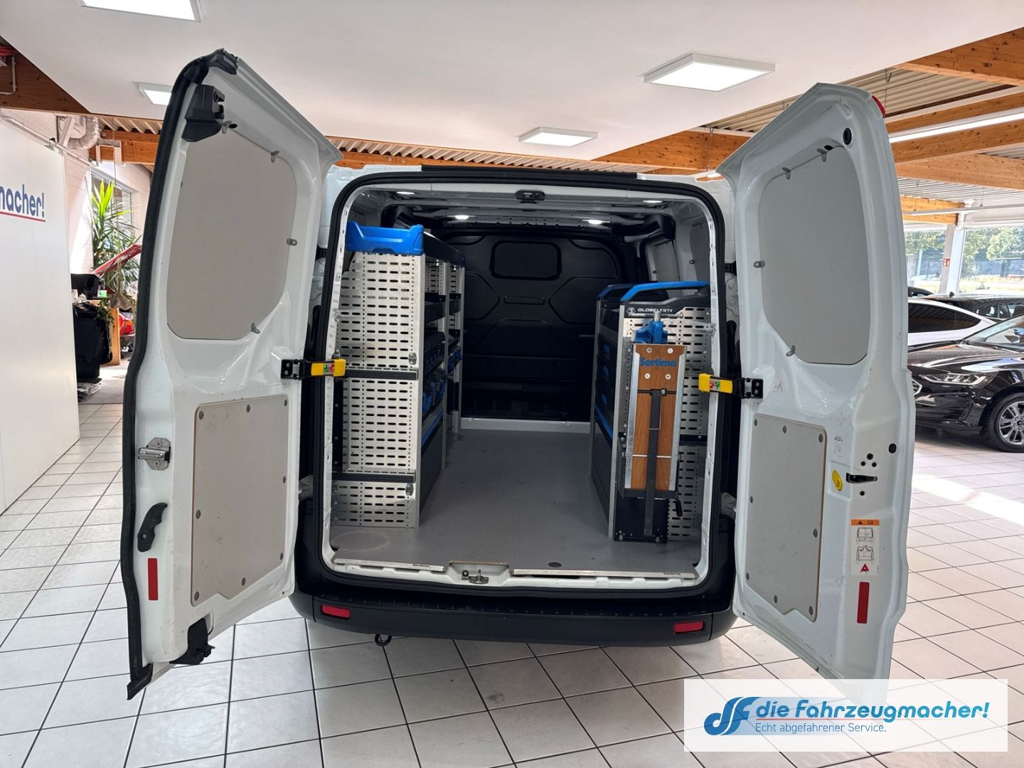 Fahrzeugabbildung Ford Transit Custom Kasten Werkstatt 280 L1 2.0 TDCi