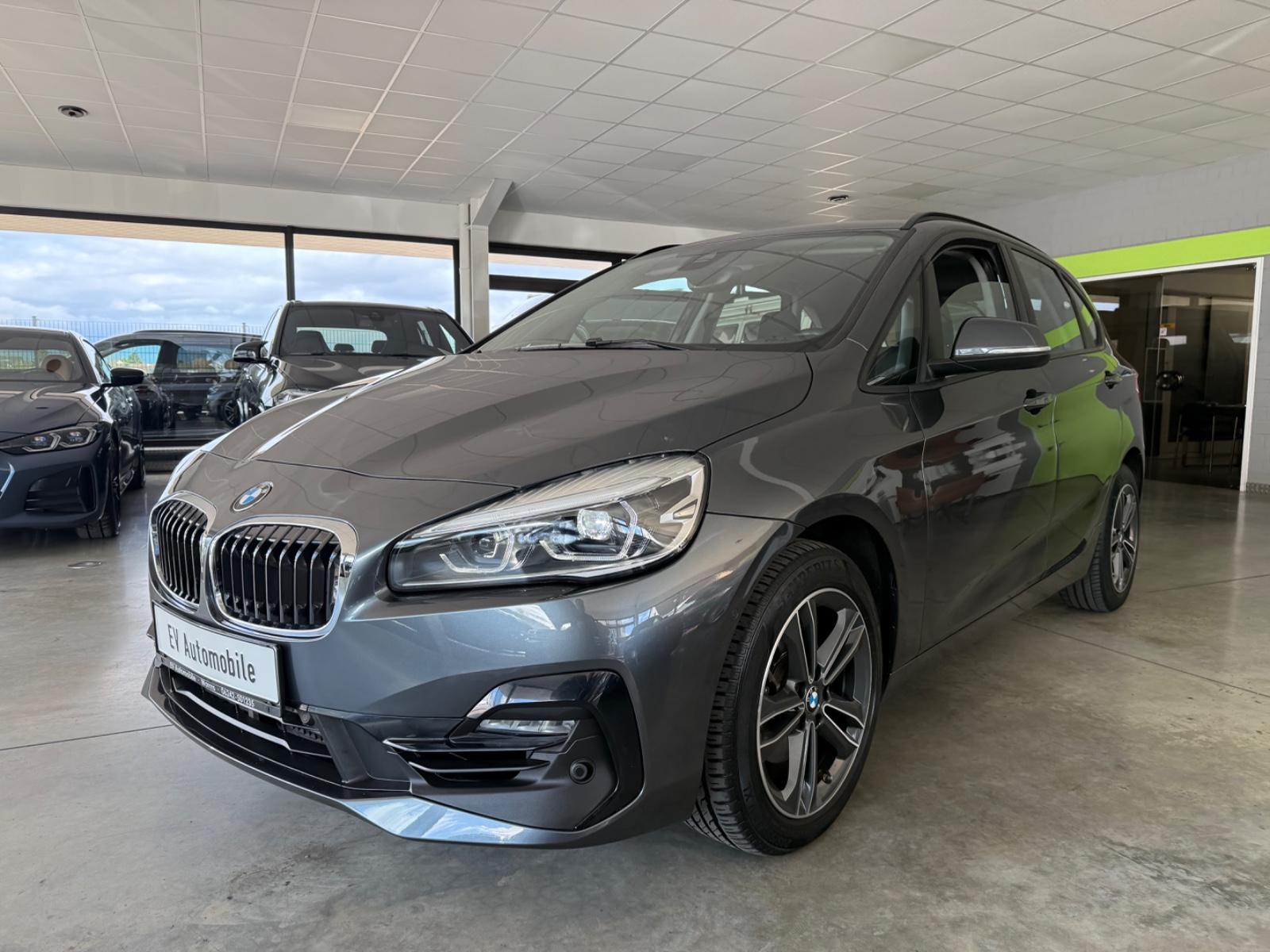 BMW 218 Active Tourer Sport-line LED Automatik