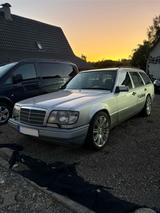Mercedes-Benz E 280 E 280 - gebrauchte Mercedes-Benz E 280 aus dem Jahr 1995
