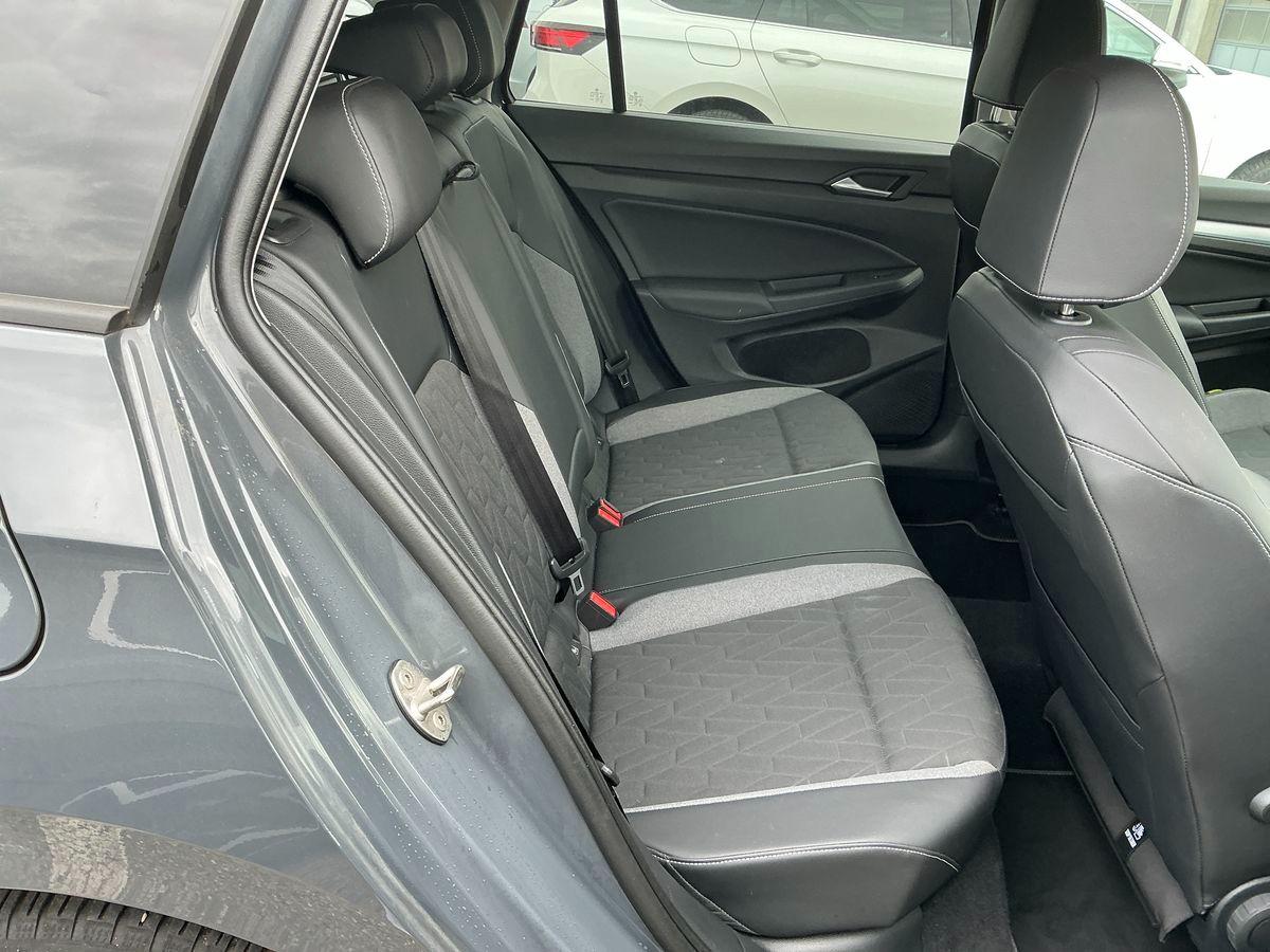 Volkswagen Golf VIII Variant 1.5 TSI 110 kW Goal Navi Sitzh, миниатюра 11