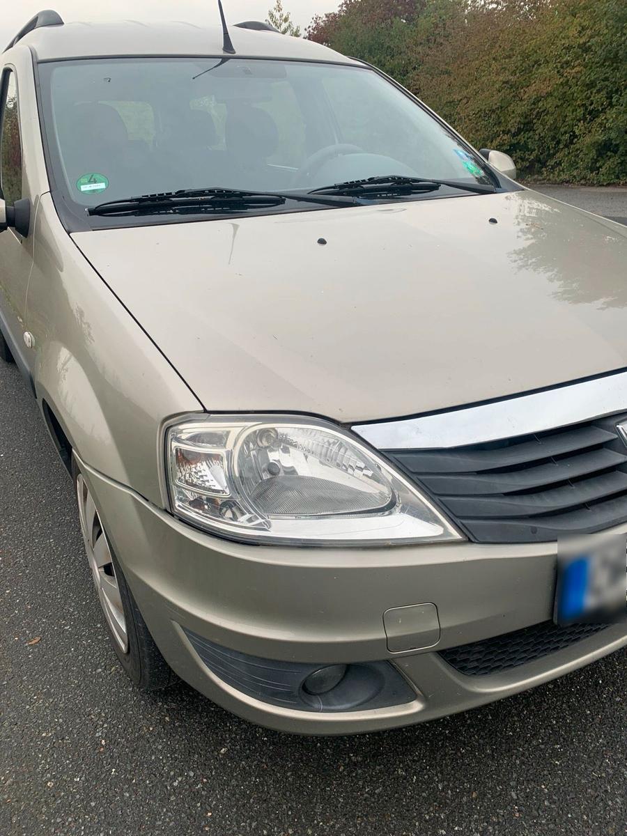 Dacia Logan