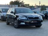 Skoda Octavia Combi Impuls Edition 1.4 DSG PDC SHZ - Skoda Octavia aus 2010: Kombi