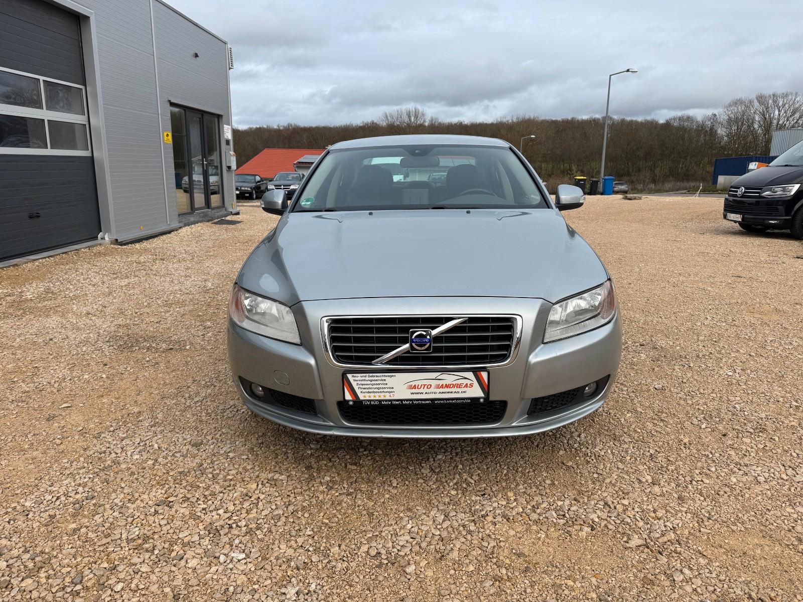 Volvo S80 Lim. 2.0 D Momentum