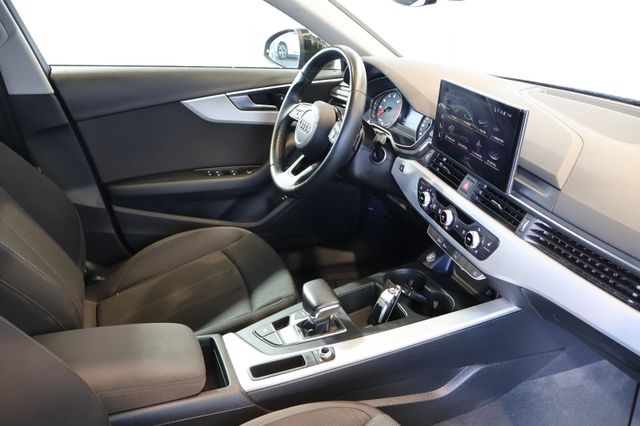 Audi A4 Avant 35 TFSI NAVI+CARPLAY+KEY+LED+17"