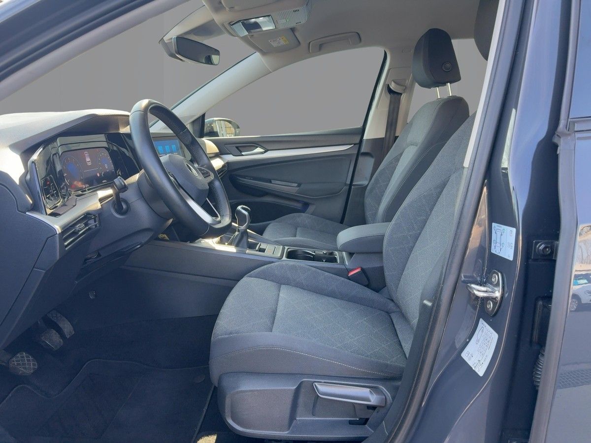 Volkswagen Golf - Bild 9