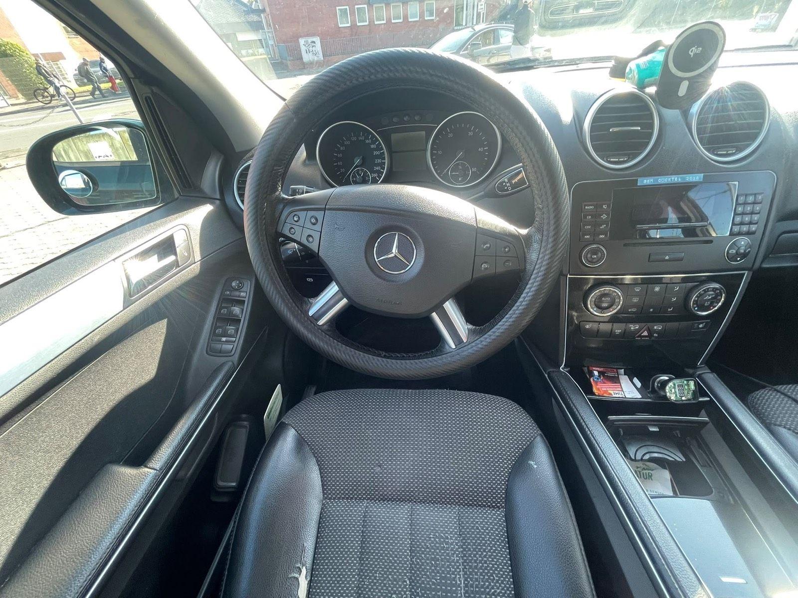Mercedes-Benz ML280 2005 — photo 11