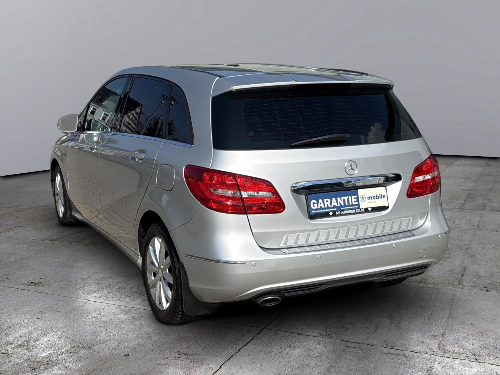 Fahrzeugabbildung Mercedes-Benz B 180 im Kundenauftr./ Top gepflegt