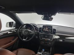 MERCEDES-BENZ GLE 500 COUPE / V8 / 455 PS/TOP-AUSST./GARANTIE MERCEDES-BENZ GLE 500 COUPE / V8 / 455 PS/TOP-AUSST./GARANTIE