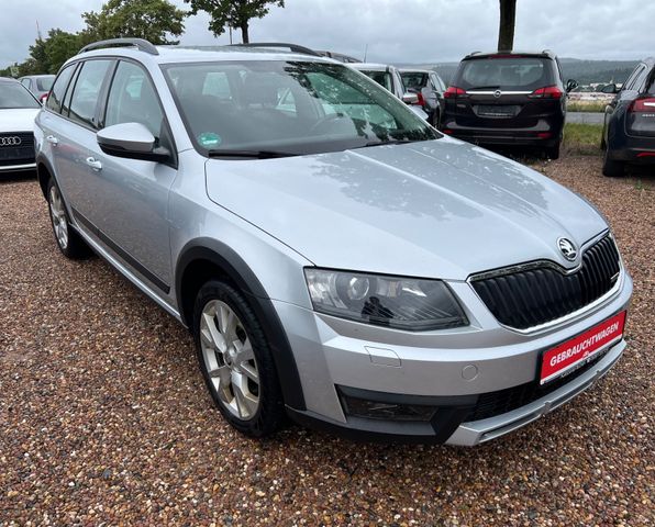 Skoda Octavia 2.0 TDI DSG 4x4 Scout Combi.PDC