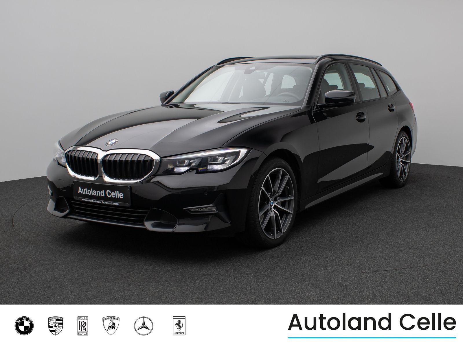 Fahrzeugabbildung BMW 320d  Sport Line Panorama HUD DAB Lordos LED PDC