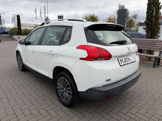 Peugeot 2008  Active / Klimaautomatik