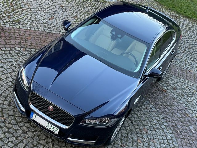 Jaguar XF Prestige 2.0 diesel eco accident free 92 k km