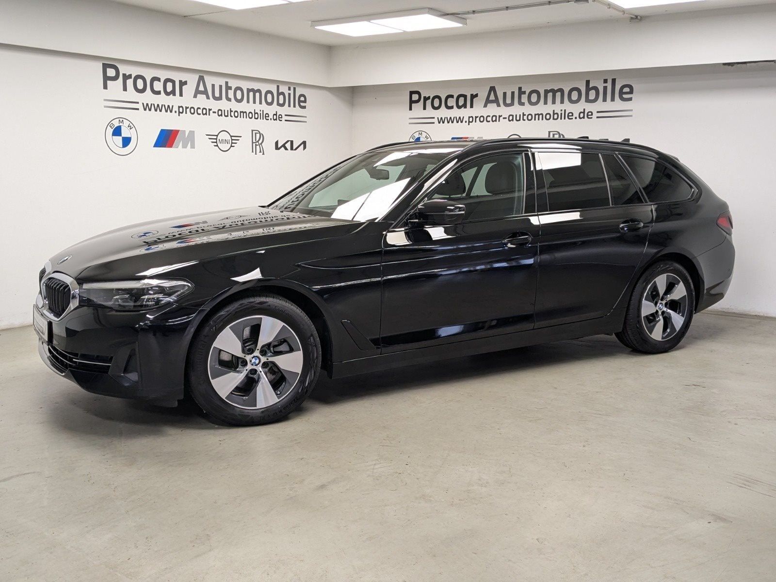 BMW 520i Touring HUD RFK LED PDC V H DAB Live Cockpi foto 2