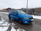 Skoda Fabia 1.0l TSI | Standheizung, Shz, Rückfahr... - Skoda Fabia: Standheizung