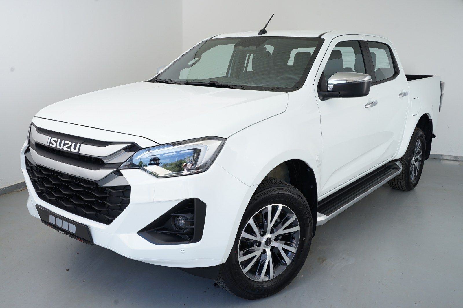 Isuzu D-Max Double Cab 4x4 LSE Pick-Up (Navi LED ACC) imagem 2