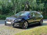 Peugeot 308 BlueHDi 130 EAT6 Allure SW Allure - Peugeot 308 Gebrauchtwagen in Berlin