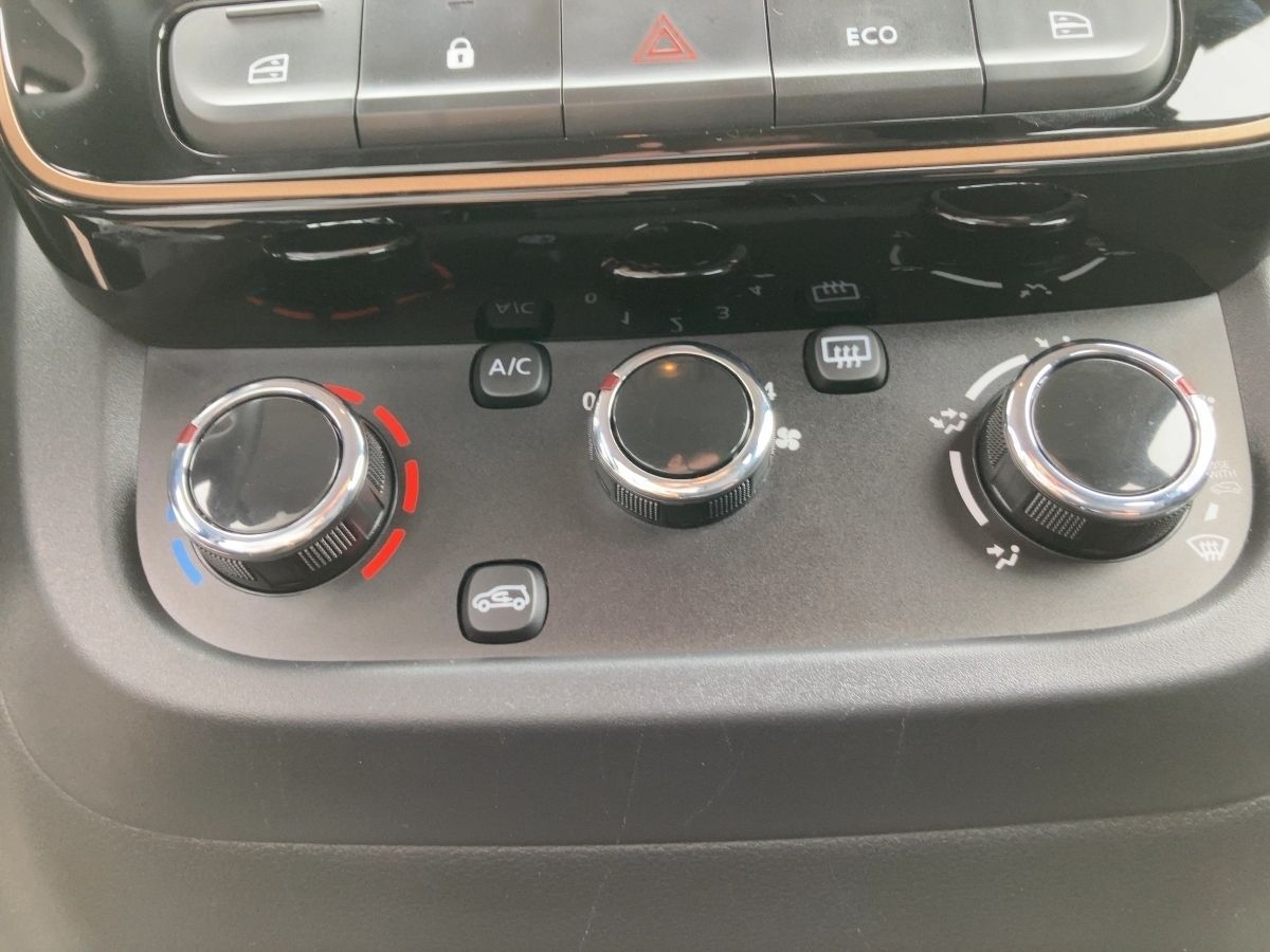 Dacia Spring - Bild 16