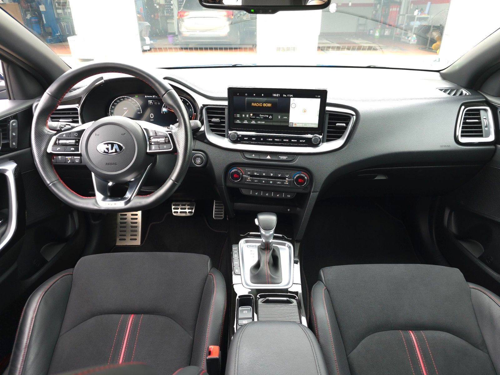 Fahrzeugabbildung Kia ProCeed 1.6 T-GDI DCT GT GD KOM NAVI Klappe