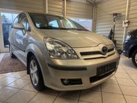 Toyota Corolla Verso 1.8 Autom. 7xSitzer Rückfahrkamera