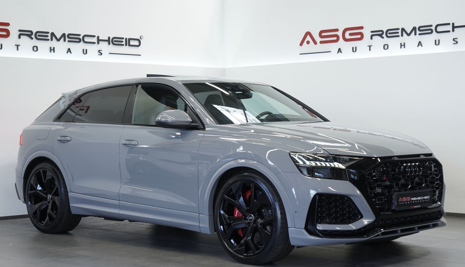 Audi Rsq8